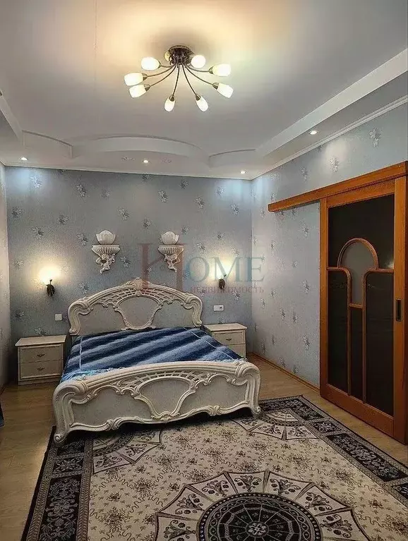 2-к кв. Новосибирская область, Новосибирск Советская ул., 17А (80.0 м) - Фото 0