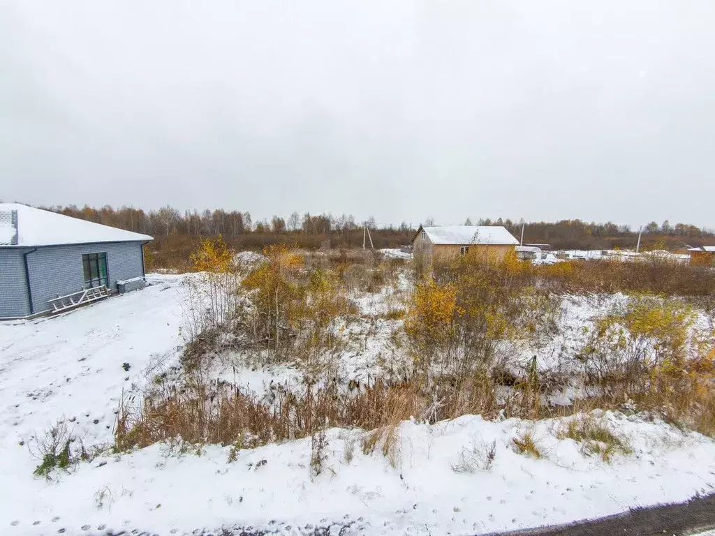 Участок в Тюменская область, Тюмень проезд Балаклавский (4.4 сот.) - Фото 1