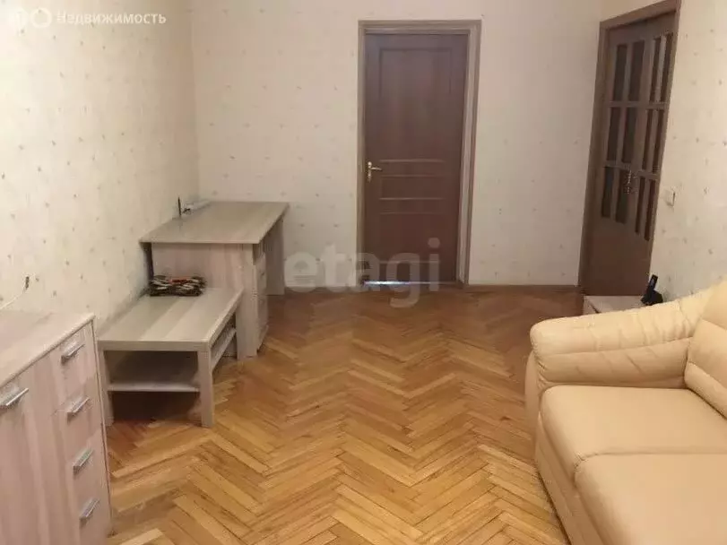 3-комнатная квартира: Москва, Комсомольский проспект, 19 (55 м) - Фото 1