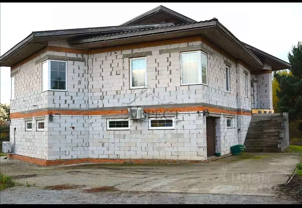 Коттедж в Белгородская область, Старый Оскол пер. Липовый (269 м) - Фото 2