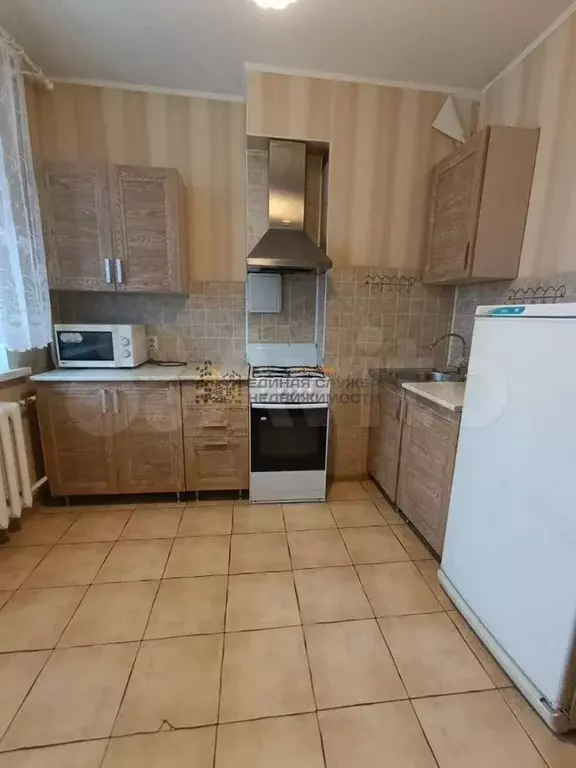 1-к. квартира, 44 м, 8/10 эт. - Фото 0