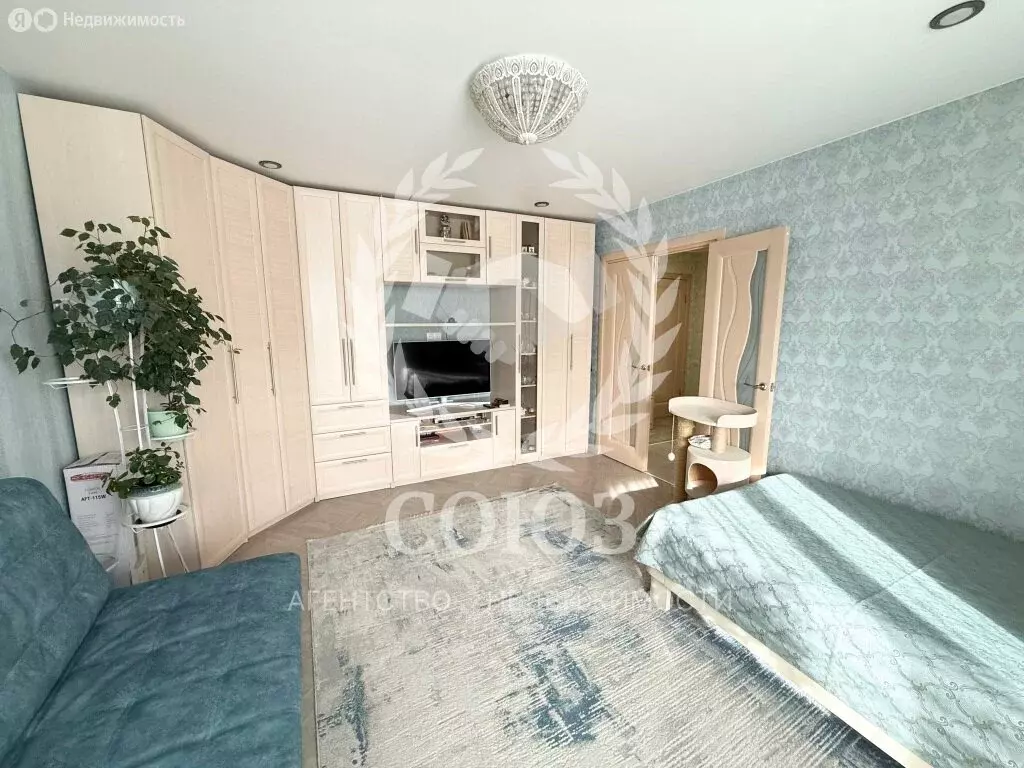 1-комнатная квартира: Калуга, Сиреневый бульвар, 3 (37.6 м) - Фото 2