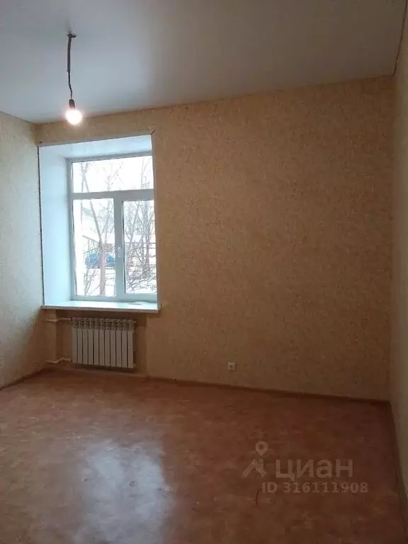 1-к кв. Башкортостан, Ишимбай Стахановская ул., 56А (35.0 м) - Фото 0