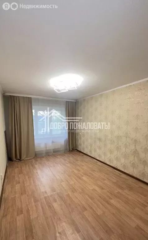 3-комнатная квартира: Абакан, улица Володарского, 21 (60.4 м) - Фото 2