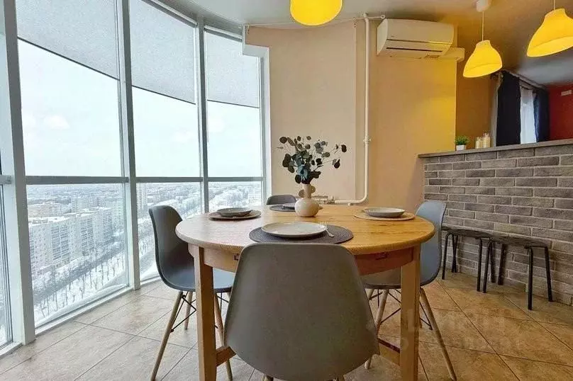 3-к кв. Кировская область, Киров Октябрьский проезд, 18 (85.0 м) - Фото 2