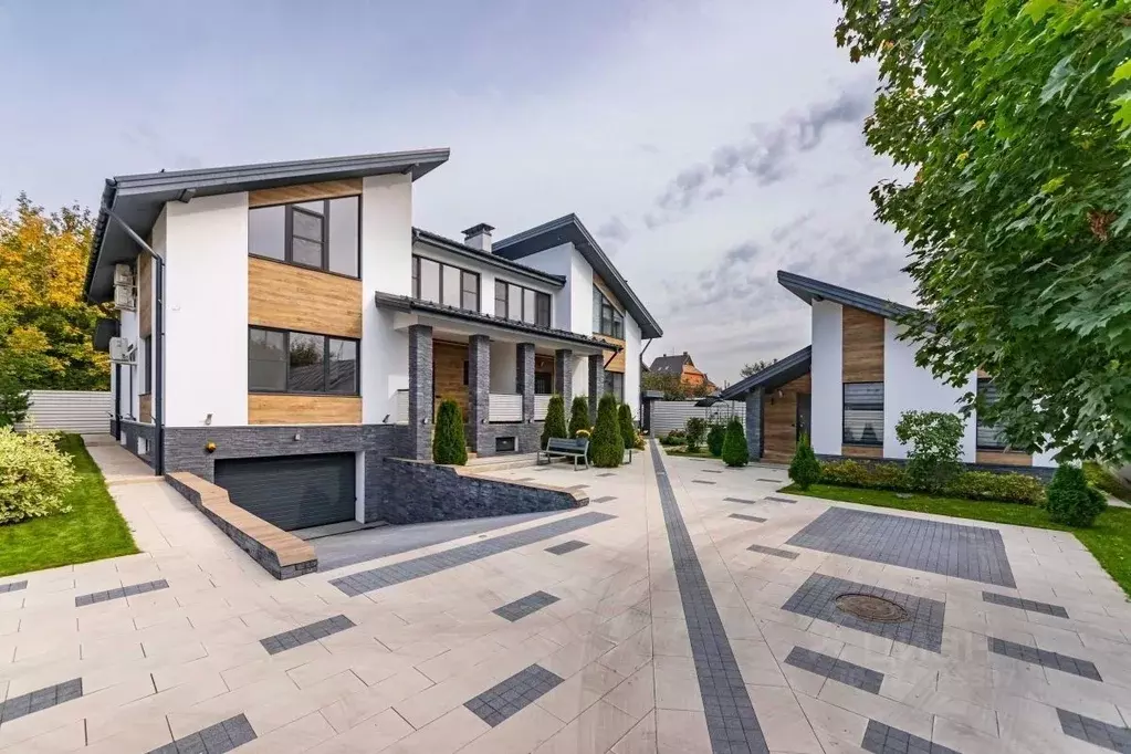 Дом в Московская область, Красногорск городской округ, Петрово-Дальнее ... - Фото 2