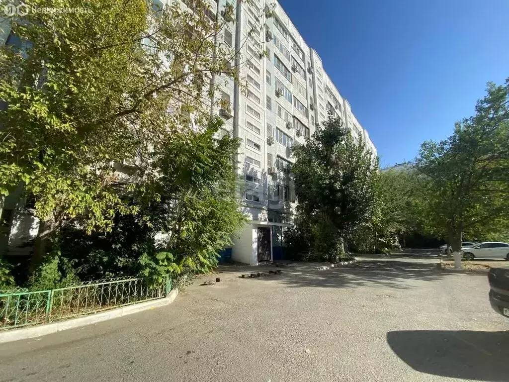 2-комнатная квартира: Астрахань, улица Генерала Епишева, 16 (51 м) - Фото 0
