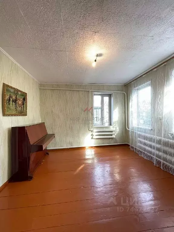 Дом в Тыва, Кызыл Чедырский пер. (37 м) - Фото 1