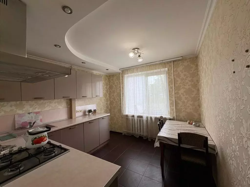 3-к кв. Ставропольский край, Кисловодск ул. Жмакина, 56 (96.0 м) - Фото 2