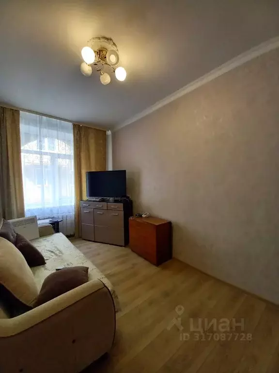 2-к кв. Калининградская область, Калининград Угловая ул., 2 (39.0 м) - Фото 1