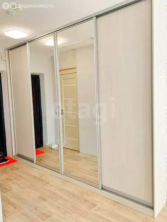 Квартира-студия: Омск, бульвар М.М. Кузьмина, 23 (39 м) - Фото 2