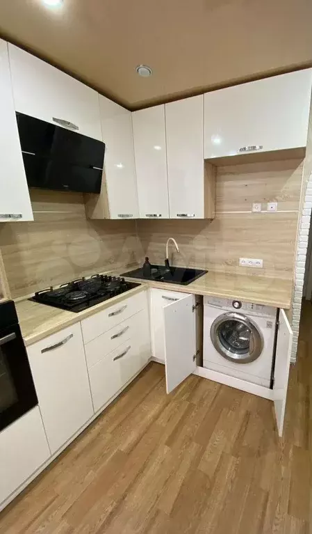 1-к. квартира, 35 м, 8/9 эт. - Фото 0