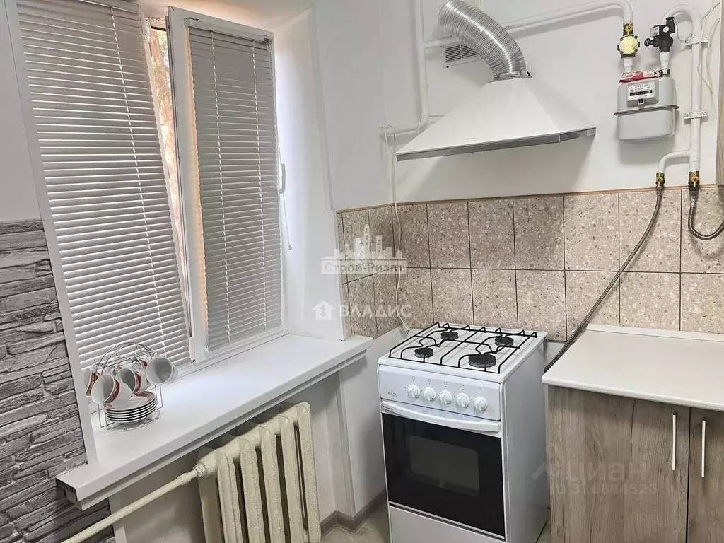 1-к кв. Крым, Керчь ул. Горького, 11 (30.0 м) - Фото 2