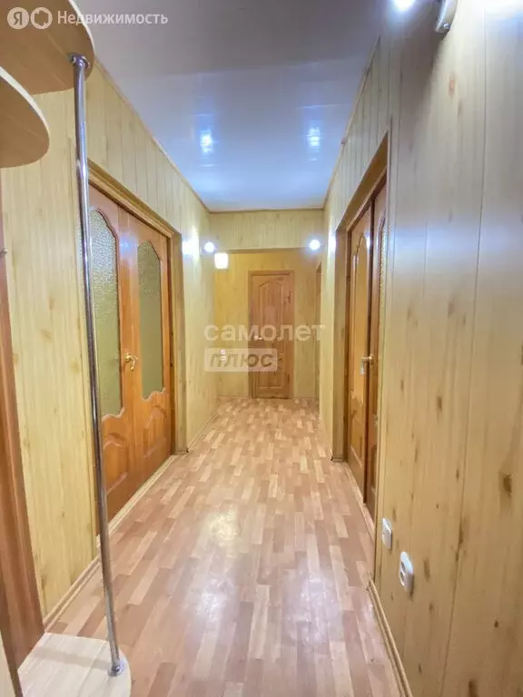 3-комнатная квартира: Элиста, 6-й микрорайон, 26 (65.5 м) - Фото 0