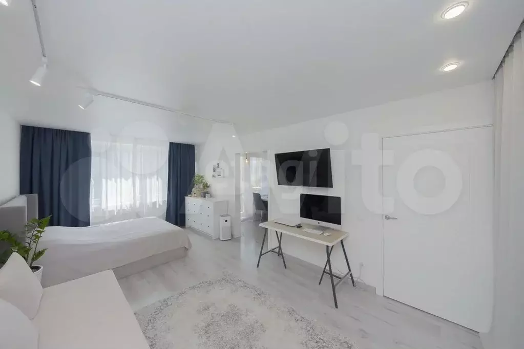 1-к. квартира, 41 м, 8/15 эт. - Фото 1