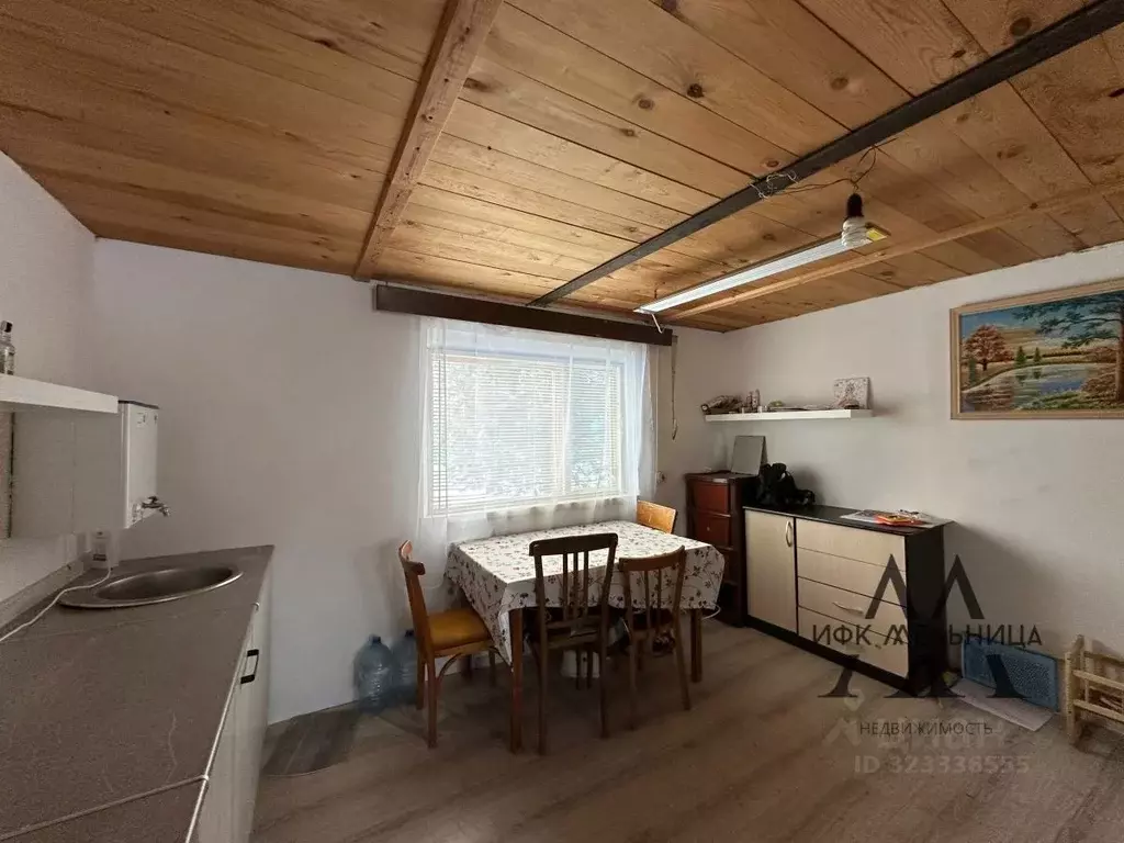 Дом в Свердловская область, Полевской муниципальный округ, Солнечный ... - Фото 1