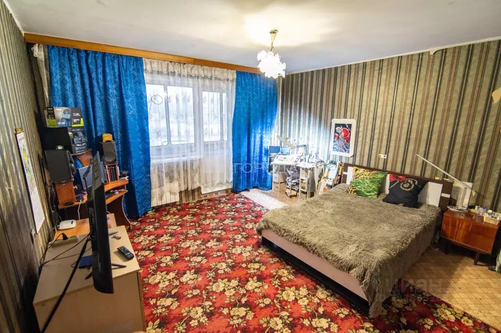 2-к кв. Алтайский край, Барнаул Взлетная ул., 51 (55.8 м) - Фото 0