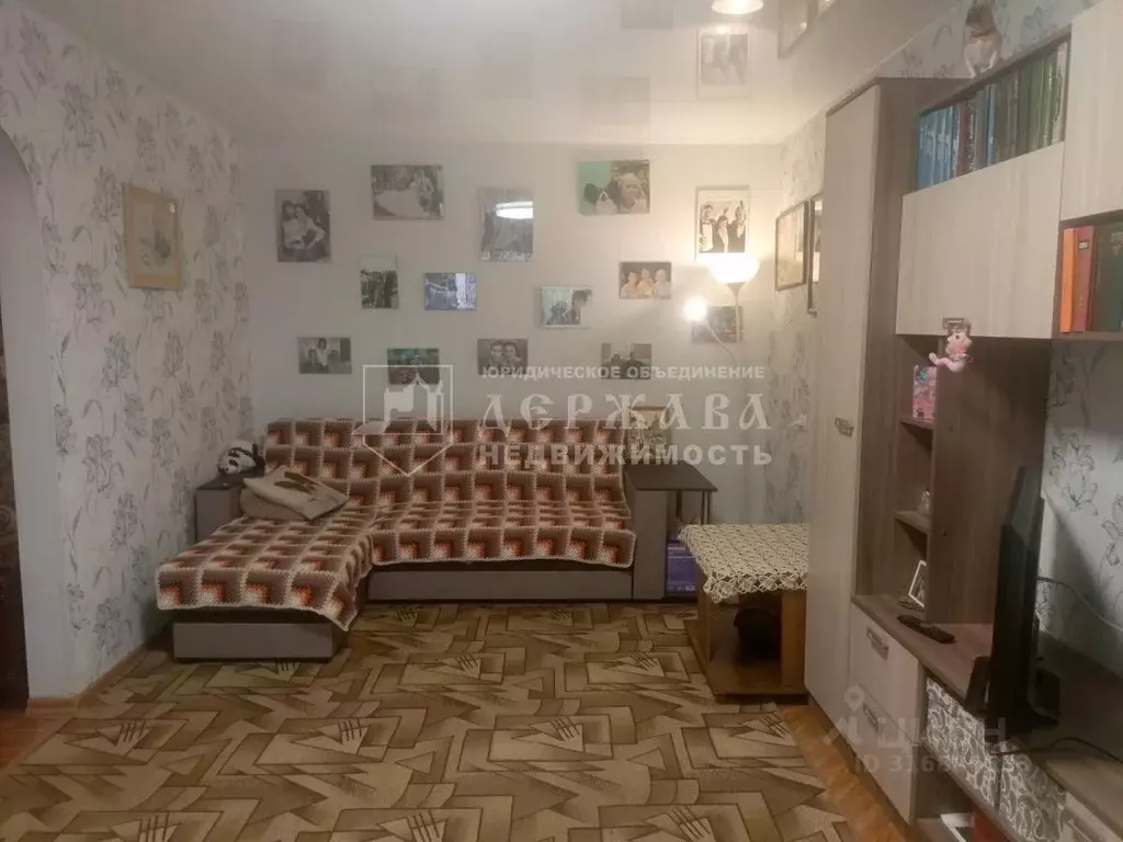 2-к кв. Кемеровская область, Кемерово бул. Строителей, 27 (44.0 м) - Фото 0