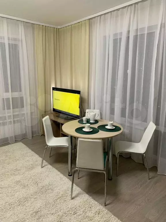 2-к. квартира, 50 м, 15/19 эт. - Фото 1