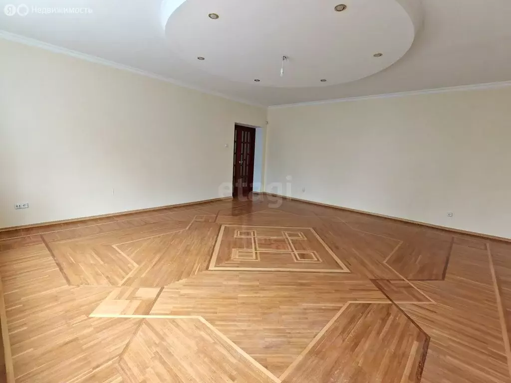 3-комнатная квартира: Тюмень, Даудельная улица, 4 (184.6 м) - Фото 1