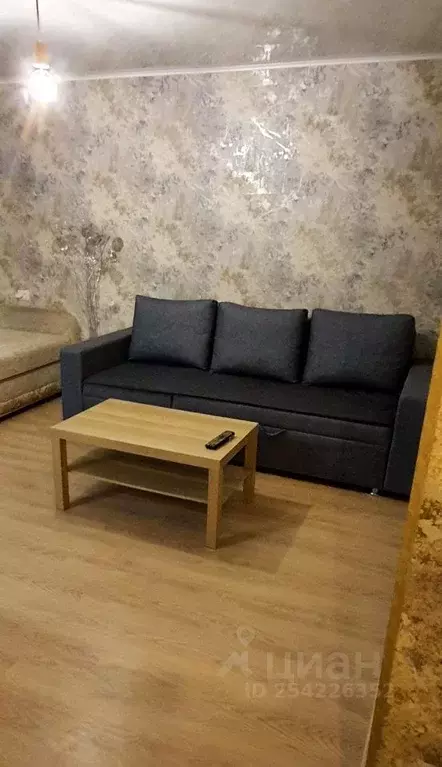 2-к кв. Владимирская область, Муром Кленовая ул., 1 (50.0 м) - Фото 1