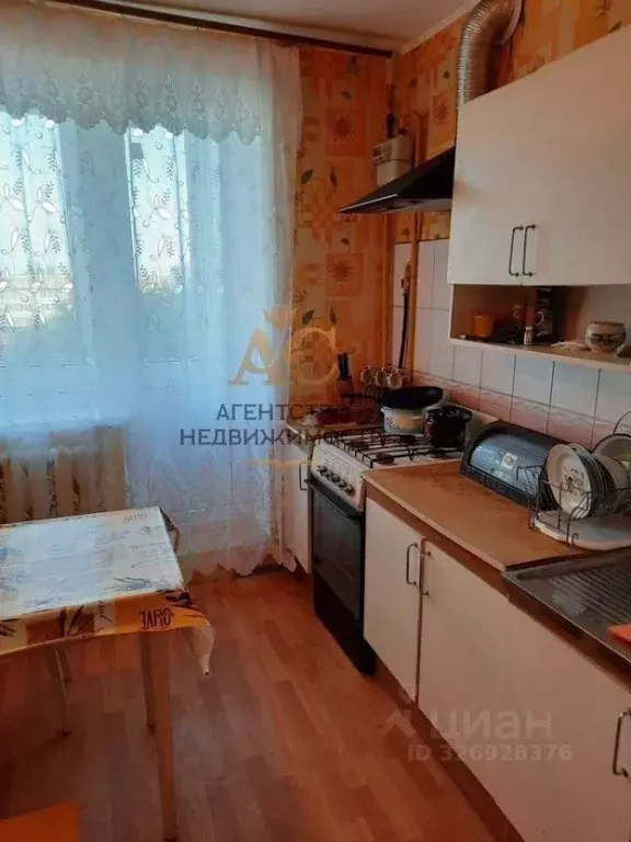 3-к кв. Крым, Феодосия ул. Степаняна, 57 (70.5 м) - Фото 1