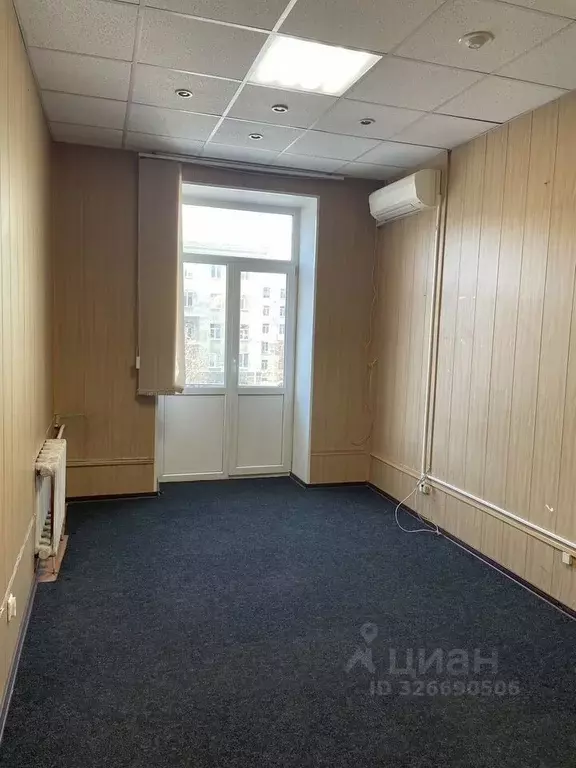 Офис в Санкт-Петербург Кузнецовская ул., 21 (18 м) - Фото 1