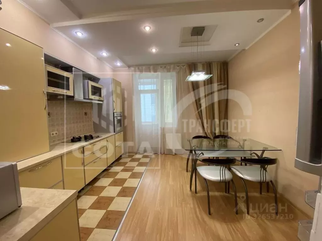 2-к кв. Воронежская область, Воронеж ул. 20-летия ВЛКСМ, 49 (90.0 м) - Фото 1