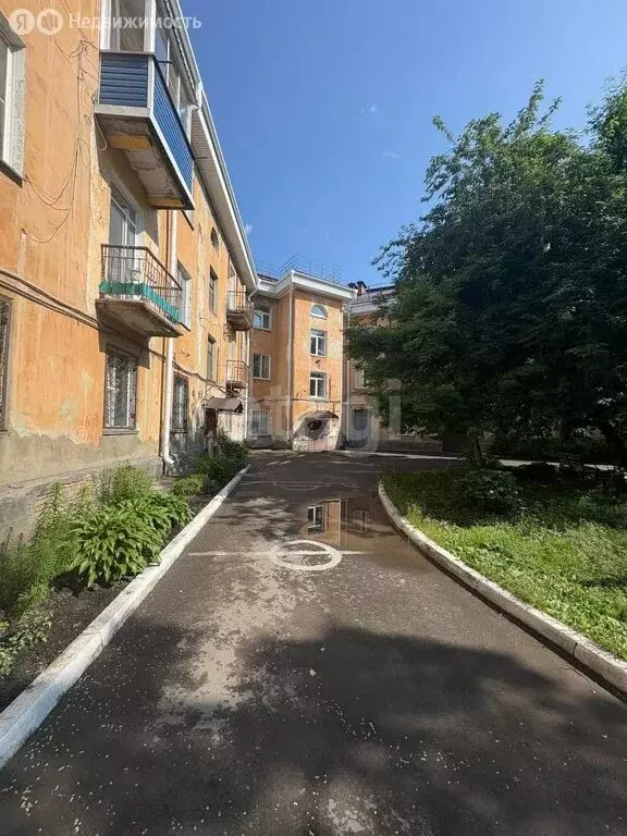 2-комнатная квартира: Бийск, улица Виктора Петрова, 18 (54.4 м) - Фото 1