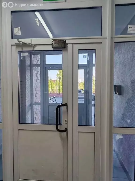 Квартира-студия: Тюмень, улица Тимофея Чаркова, 79 (19.7 м) - Фото 1