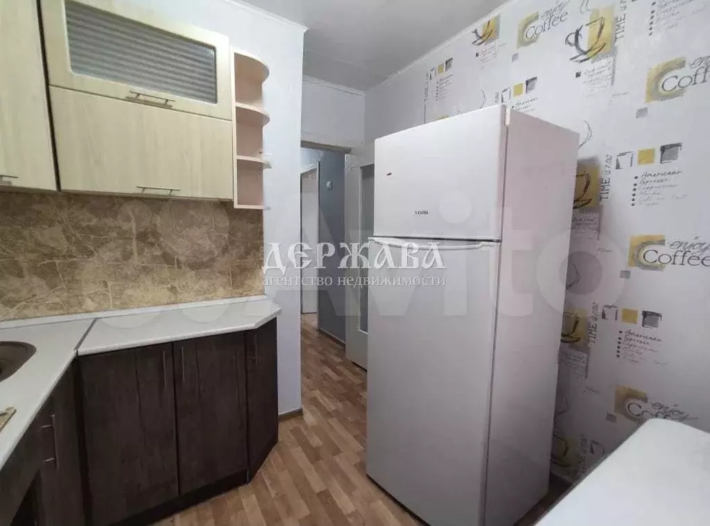 1-к. квартира, 30,6 м, 2/5 эт. - Фото 0