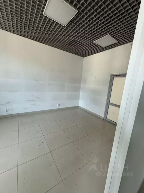 Офис в Омская область, Омск ул. Дианова, 15А (30 м) - Фото 1