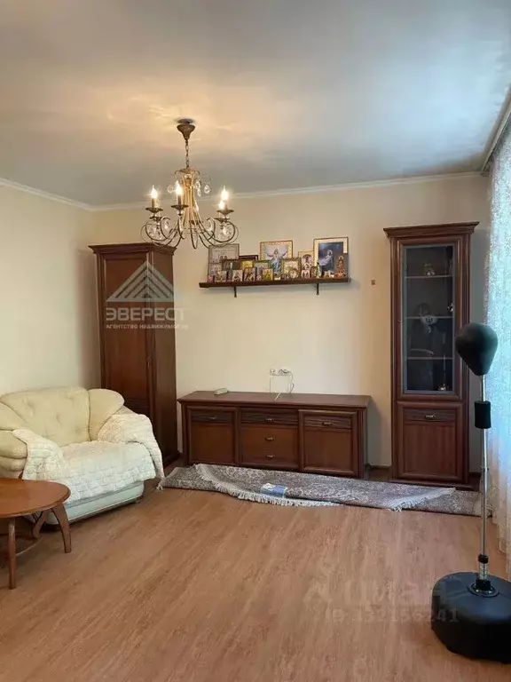 3-к кв. Хакасия, Абакан ул. Вяткина, 27 (91.4 м) - Фото 1