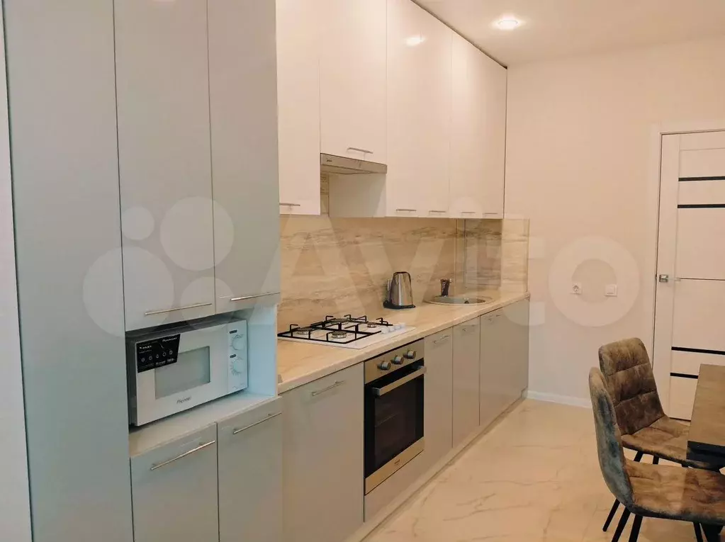 2-к. квартира, 58 м, 2/9 эт. - Фото 1