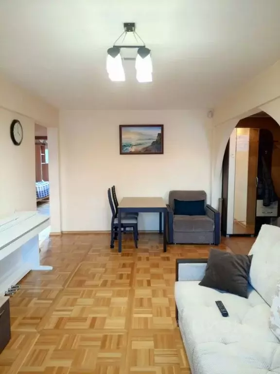 3-к кв. Иркутская область, Иркутск ул. Володарского, 9 (58.6 м) - Фото 0