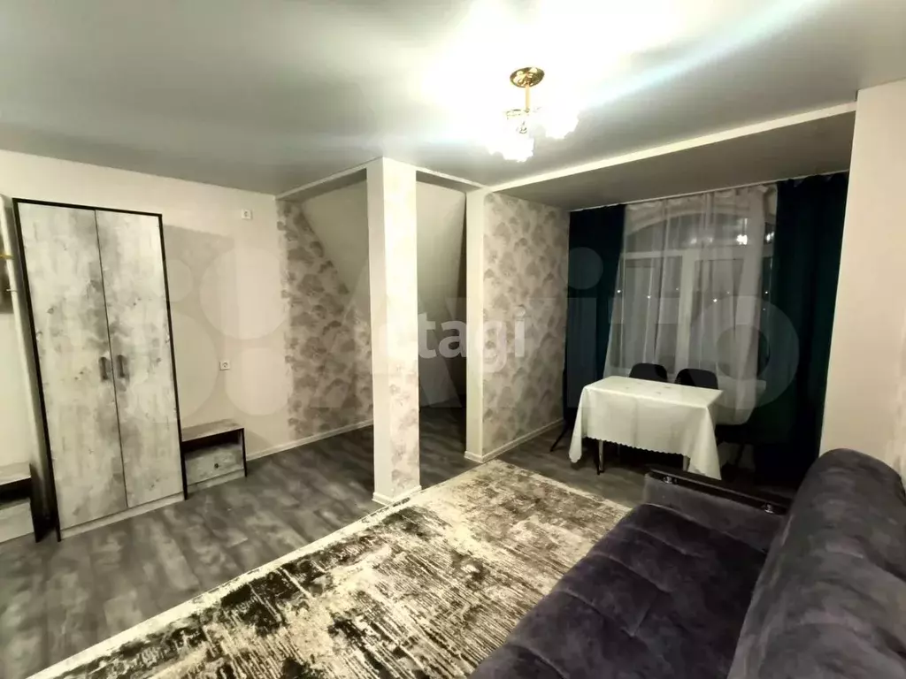 1-к. квартира, 49 м, 4/4 эт. - Фото 0