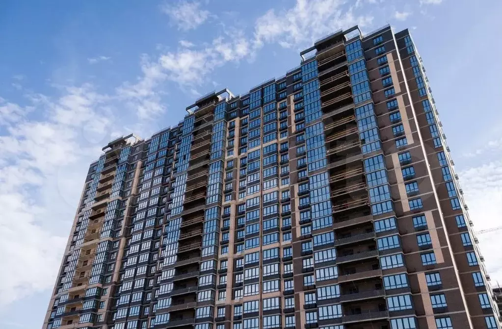 3-к. квартира, 90 м, 8/24 эт. - Фото 1