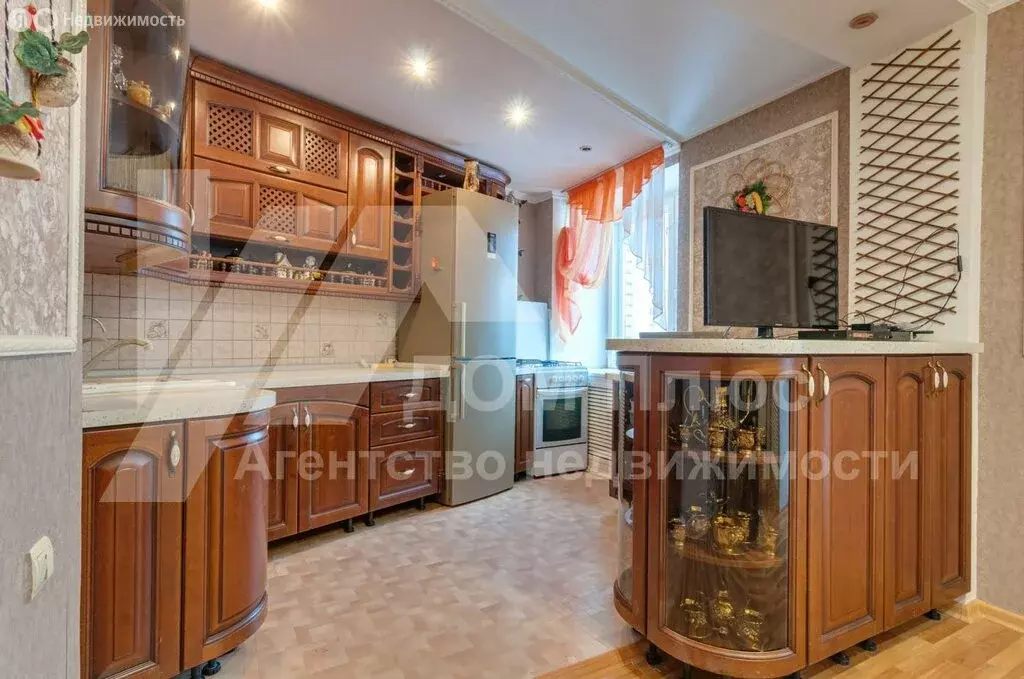 3-комнатная квартира: Вологда, улица Карла Маркса, 87 (77.9 м) - Фото 1