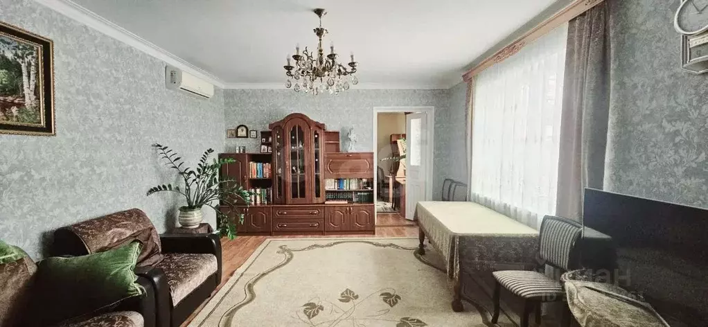 5-к кв. Северная Осетия, Владикавказ ул. Августовских Событий, 20 ... - Фото 0