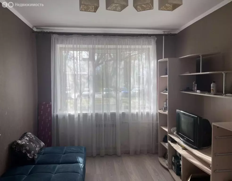 3-комнатная квартира: Большевик, улица Ленина, 50 (51 м) - Фото 1