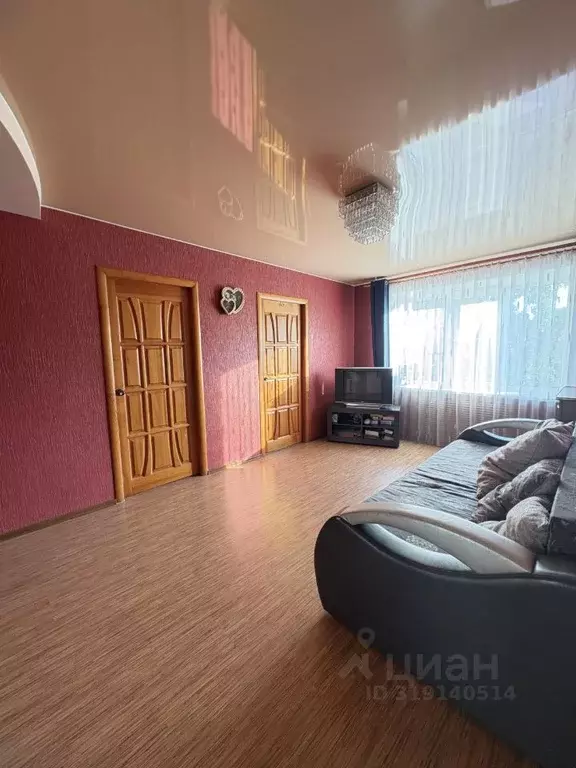 3-к кв. Курганская область, Курган ул. 7-я Больничная, 36 (62.1 м) - Фото 0