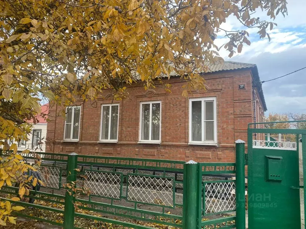 Дом в Ростовская область, Неклиновский район, Новобессергеневское ... - Фото 0