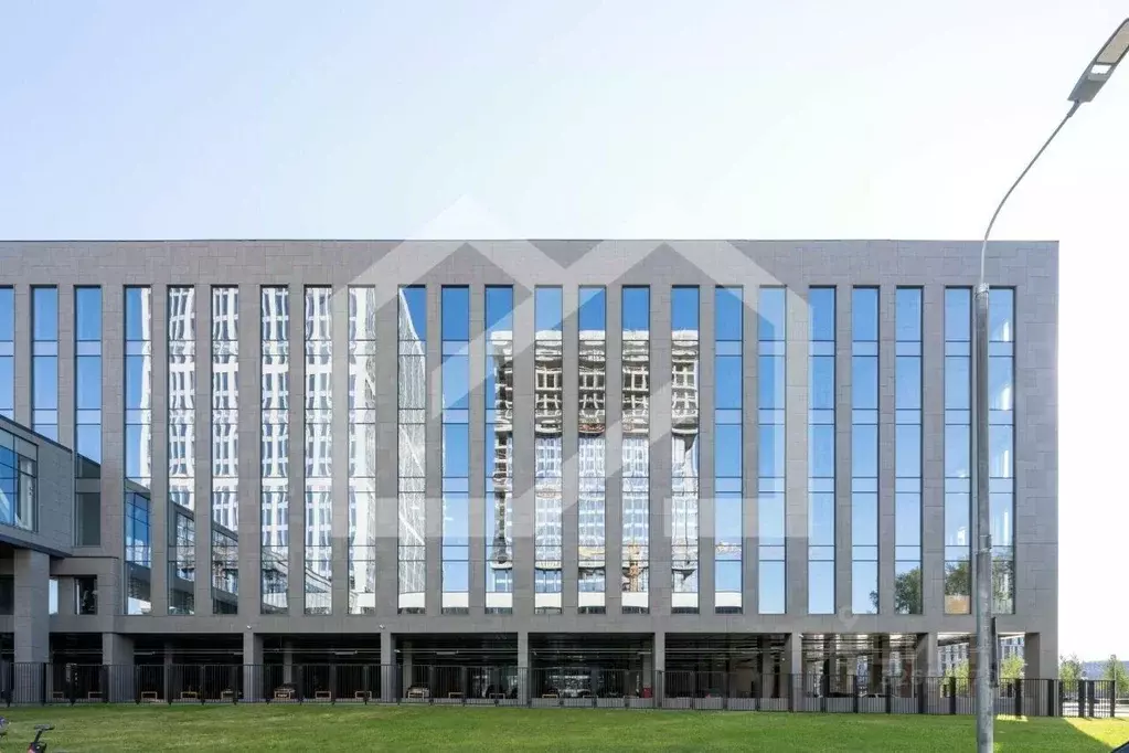 Помещение свободного назначения в Москва просп. Лихачева, 5 (1264 м) - Фото 1