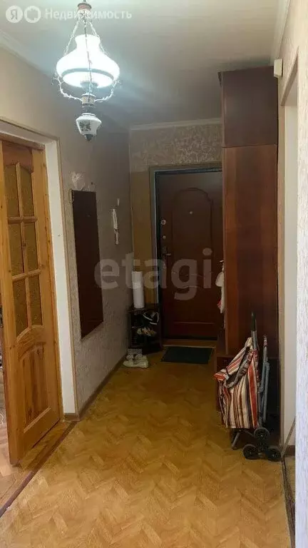 3-комнатная квартира: Майкоп, 2-я Короткая улица, 7 (65.9 м) - Фото 1