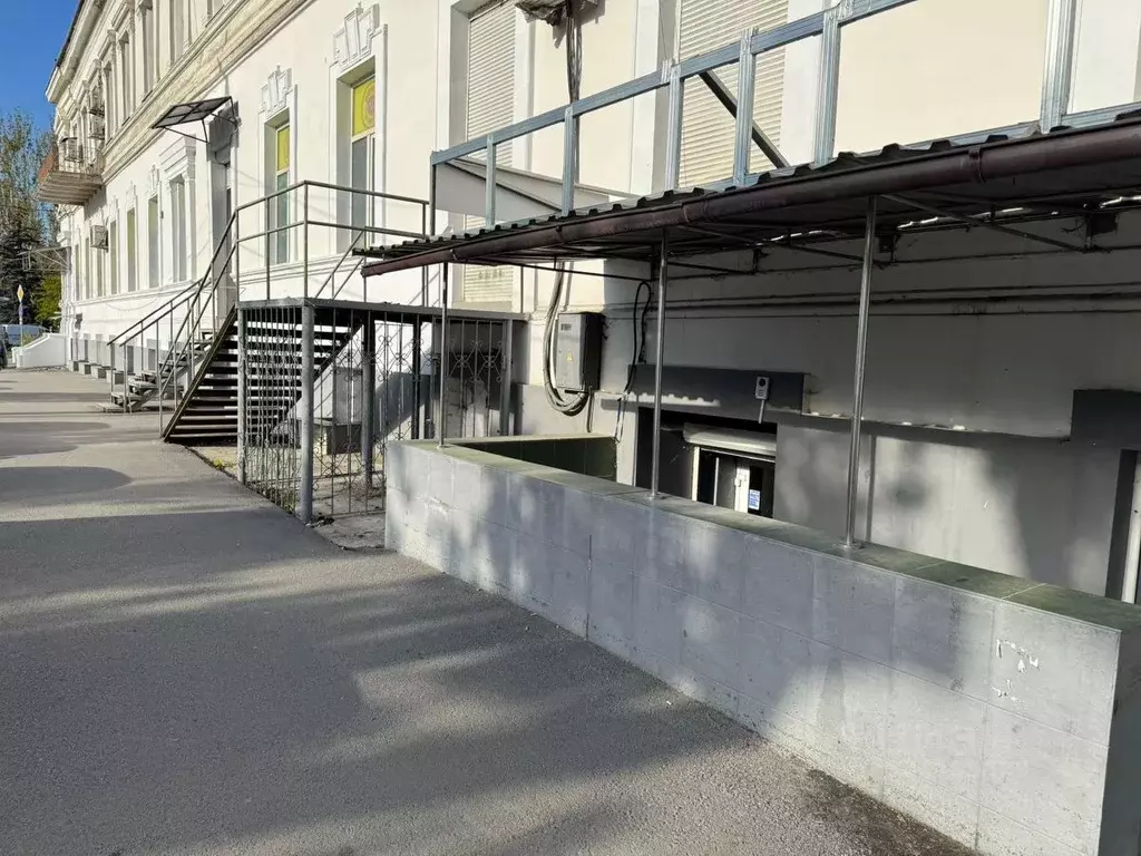 Торговая площадь в Крым, Симферополь ул. Киевская, 75 (420 м) - Фото 1