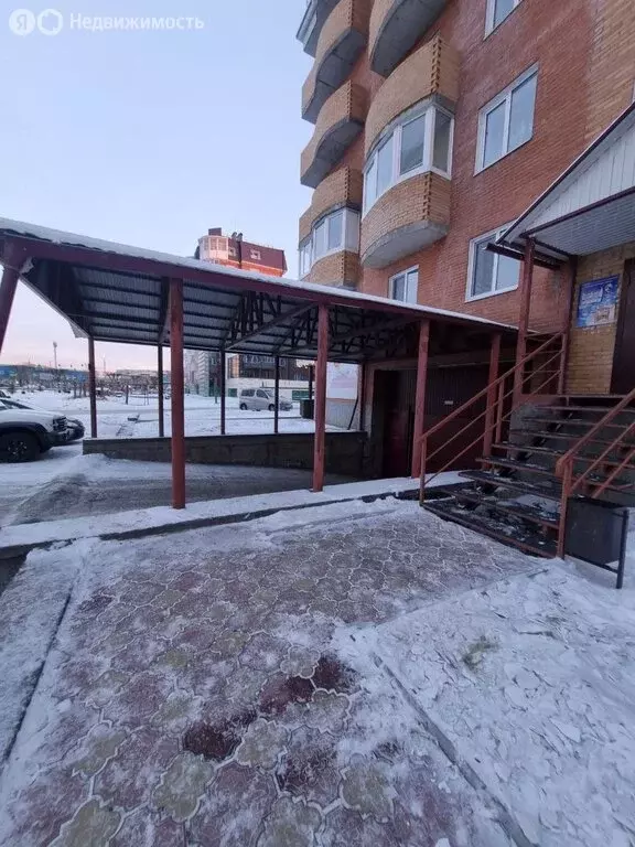 3-комнатная квартира: Абакан, проспект Дружбы Народов, 43А (100 м) - Фото 2