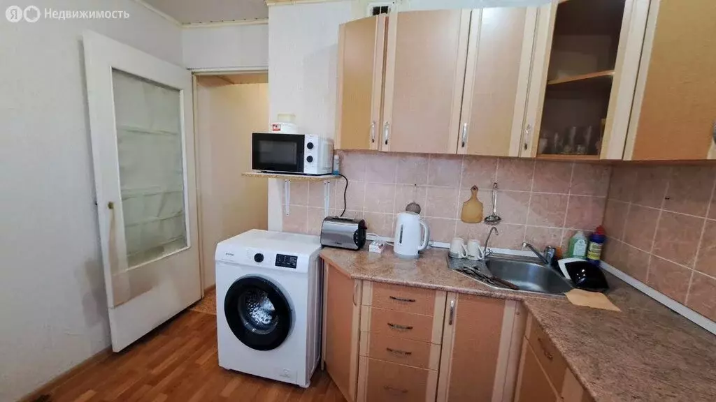 3-комнатная квартира: Пенза, проспект Строителей, 142 (62.2 м) - Фото 2