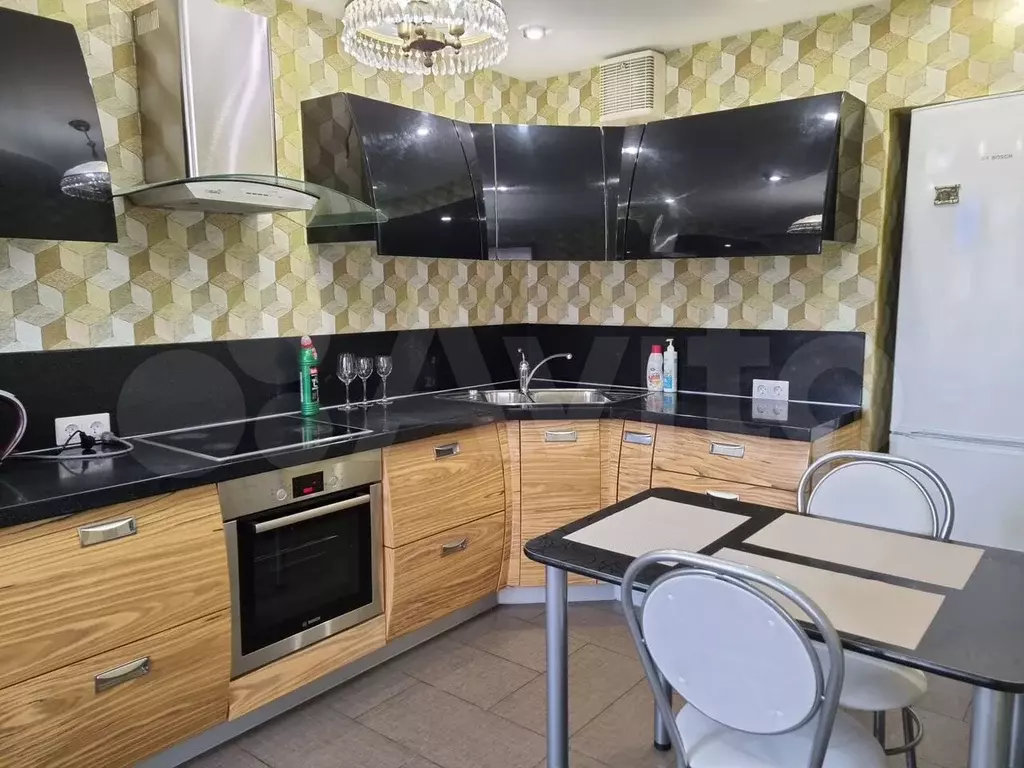 2-к. квартира, 75 м, 5/9 эт. - Фото 1