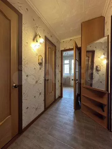 1-к. квартира, 32,3 м, 5/5 эт. - Фото 0