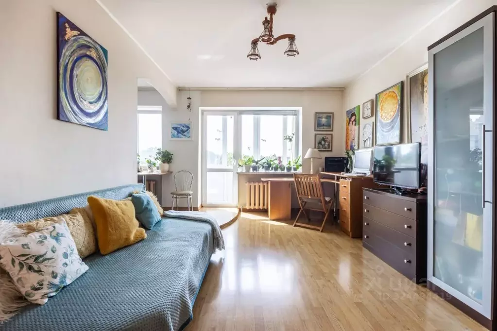 3-к кв. Калининградская область, Калининград пер. Щорса, 6 (60.0 м) - Фото 1